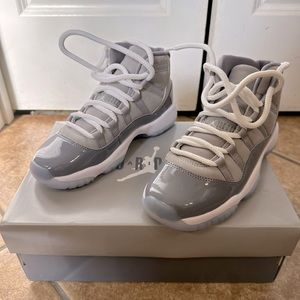 Air Jordan 11 Retro Cool Grey size 3.5Y